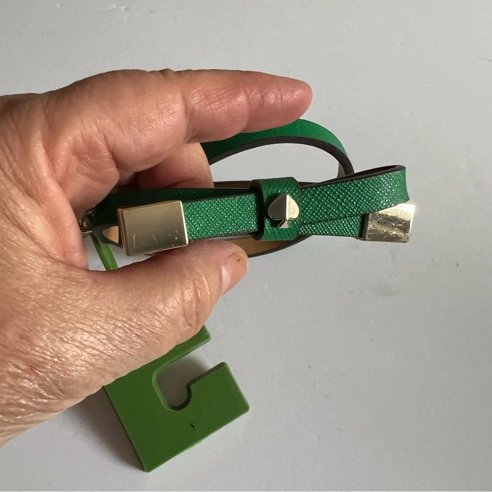 KATE SPADE SKINNY BOW FRONT SAFFIANO LEATHER BELT GREEN SIZE SMALL NWT